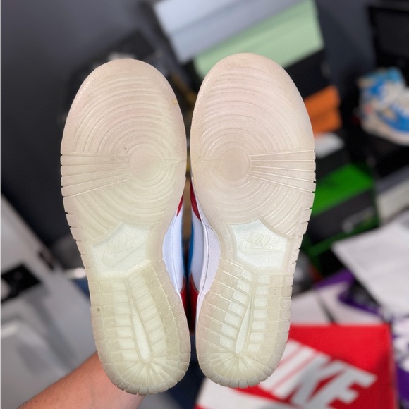 Exclusive LeBron James Fruity Pebbles Dunk - Picture 6 of 7